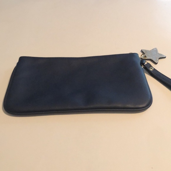 Guess Clutch Bag with Zip Top - Picture 3 of 11